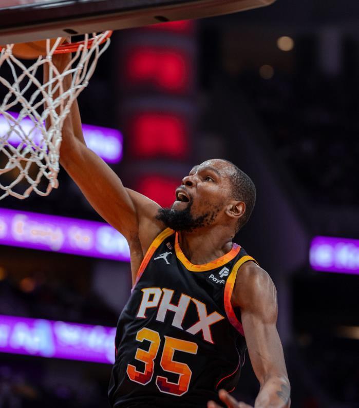 包含里程碑夜孟菲斯灰熊迎来里程碑布鲁克林篮网造点机会备战英超，网友：赛前西汉姆临场应变——法甲节点到来的词条